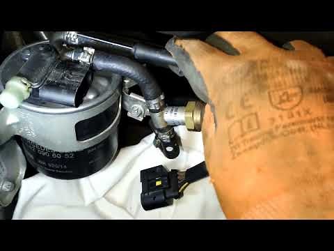 Changer filtre à carburant Mercedes Classe A B C GLA CLA