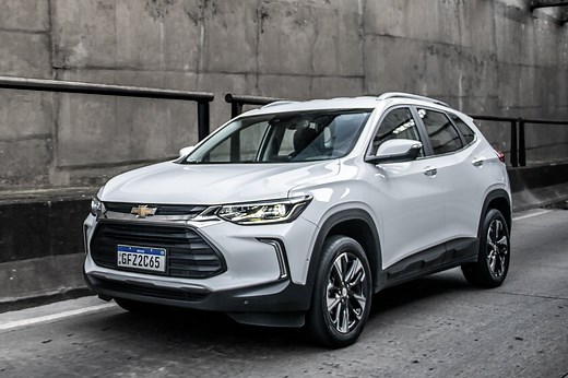 El Chevrolet Tracker 2022 ajusta su gama en México y recibe mejoras en conectividad: estos son sus precios