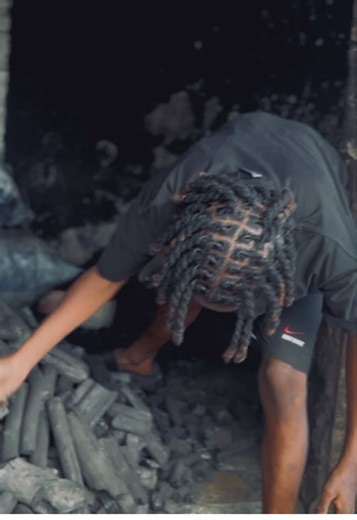 NAKUPENDA #leo @Harmonize ft @Mbosso Khan .. @latty bae🦋💦 @IVANY_VISUAL was here 🎥 #swahilitiktok #tanzaniatiktok #fffffffffffyyyyyyyyyyypppppppppppp #challenge