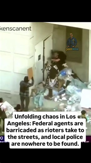 Unfolding chaos in Los Angeles: Federal agents are barricaded as rioters take to the streets, and local police are nowhere to be found. This situation is rapidly deteriorating. What do you think should happen next? Let us know! BREAKING: Chaos unfolding in Los Angeles. Rioters now forcing federal agents to barricade themselves inside building. #choicemedia #hiphopblogs #hiphopblogger #january2026 #LosAngelesNews
