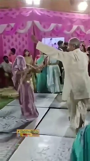 ससुर बहू का डांस ।। #sanoj_madhav #shortsfeed @Yadavstudiokarhal