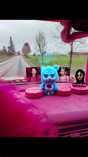 love driving my car #tahoenation #oregoncheck #chevygang #pink