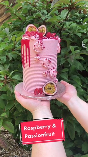 Raspberry & Passionfruit Cake #bakery #baking #bakertiktok