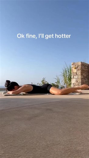 comment STRESS to get the exercises to release stress & feel hot and powerful in your body again 👇🏼 call me vain, but next level healing is feeling hot and powerful in your body again... it’s kind of surprising how different you look when you’re not holding a ton of stress and trauma in your body... after working with over 210,000 women, most of us are super happy to look more beautiful when we feel better ✨ because as you start to feel better, your body gets out of it’s inflammatory response,