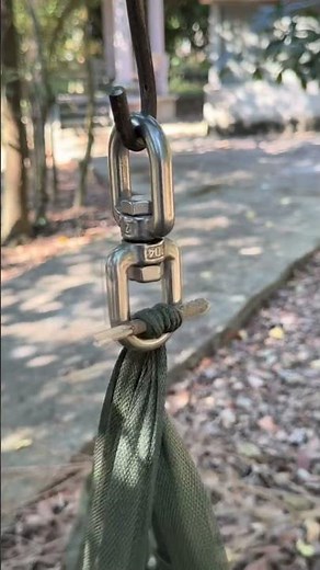 Stainless Steel 304 Double Ended Eye-to-Eye Swivel: Product Showcase and Applications