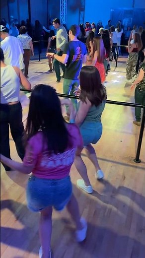 HIGH CLASS Line Dance #bootscootin #linedance