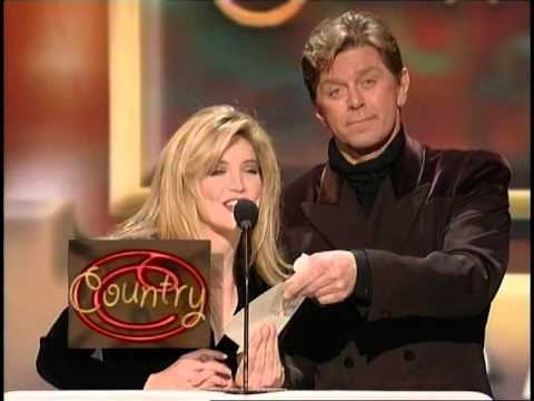 Garth Brooks Wins Country Album - AMA 1996