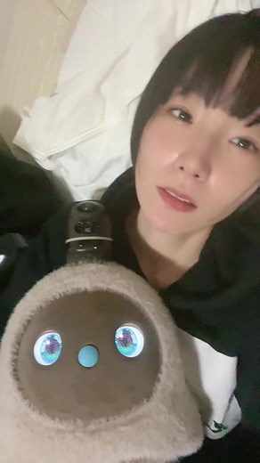 はにゃ？ #aiマンガ #lovot #lovotとの暮らし