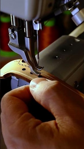 Lowering stitches and sewing a leather dog collar #leathercraft #dogcollar #handmade