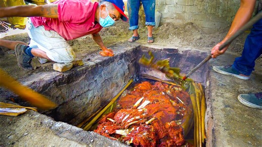 Whole Cow Barbecue in Oaxaca! Traditional Barbacoa Like Never Before