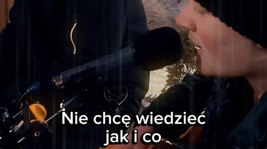 Na ziemi śnieg a z nieba deszczLady Pank - Znowu pada deszcz#ognisko #kielce #cajon #ortega #vivox