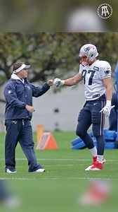 Having to game plan around Randy Moss and Gronk sounds like a coaches nightmare | Bussin’ With The Boys