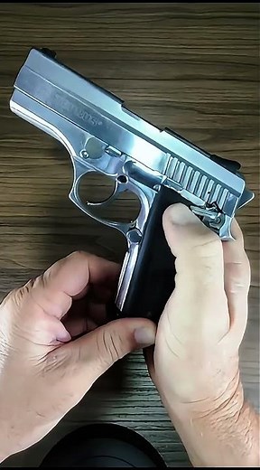 Pistola Taurus 938 em calibre 380 ACP