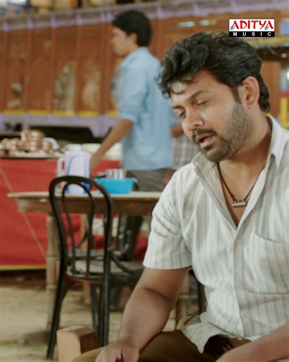 Immerse in every emotional note of #YellipokeSyamala Full video from #AAa. #Nithin #samantha #anupamaparameswaran #MickeyJMeyer #Karthik #RamjogayyaSastry #VideoSongs #TeluguVideoSongs #AdityaMusic | Aditya Music