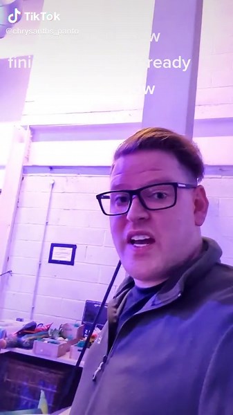 Chrysanths Pantomime ❤ on TikTok