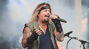 9 Bands That Should Have Stopped Making Music When They Had The Chance