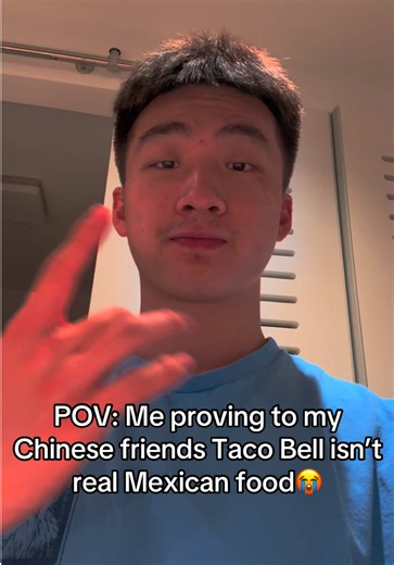 Chinese guy cooking tacos like he grew up in Sinaloa💀🌮#tacos #pov #comidamexicana