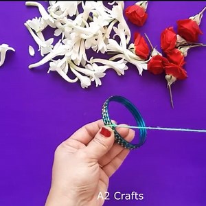simple way to string flowers using bangles Diy Haladi Jewellery / Diy Hair Bun | A2 Crafts
