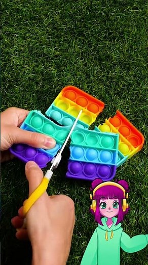 Pop It Party! 🎉 DIY Fun for Everyone