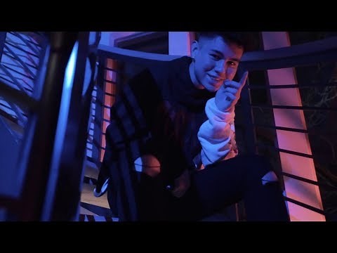 Xavier Weeks - TEAM 1 Hour