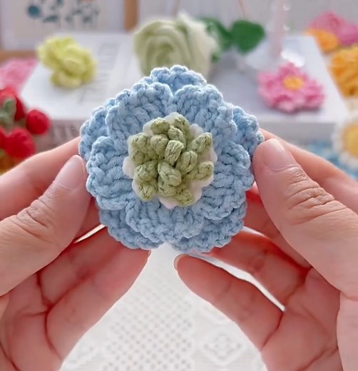 Discover easy, beginner-friendly crochet projects you can make in no time! From flowers to small decorative crafts, these step-by-step tutorials are perfect for gifts, home decor, or just relaxing with yarn. Try it today and bring your handmade creations to life! 🧶✨ #CrochetTutorial #HandmadeWithLove #EasyCrochet #DIYCrafts #BeginnerCrochet #CrochetFlowers #QuickCrochet #YarnArt #CrochetForBeginners #CreativeCrochet | Knot So Hard