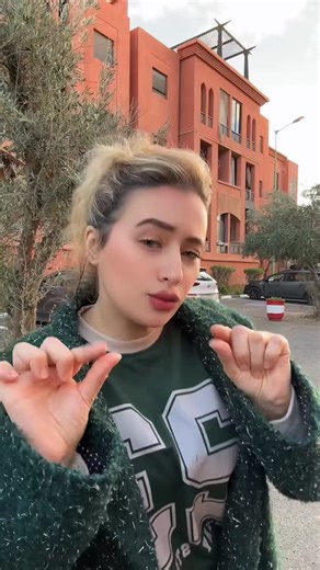 Naoual Alaoui on Instagram‎: "موتو موتو…بالغيرة موتو موتو…😜"‎