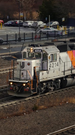38K views · 1.5K reactions | An NJ Transit train departs from Secaucus Junction (Lower Level) at Secaucus, New Jersey on a cold winter morning. This locomotive was built in 1969! | Trainiac Productions | Facebook