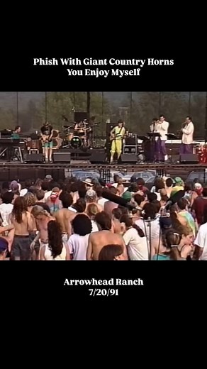 Phish plays You Enjoy Myself in the summer of 1991 at Arrowhead Ranch. Newly refurbished video by Clinton Vadnais captures the band in their raw, neon-jumpsuit-wearing early years. 🎥: cleantones on YouTube #phish #1991 #jambands #liveforlivemusic #arrowheadranch #treyanastasio #mikegordon #jonfishman #pagemcconnell #YouEnjoyMyself #L4LM | Live For Live Music