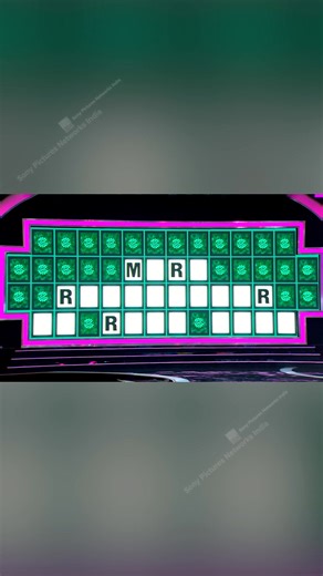 Spin karo, guess karo aur win karo! 😬 Dekhiye Wheel Of Fortune, Mon-Fri raat 9 baje sirf #SonyEntertainmentTelevision aur Sony LIV par. Akshay Kumar Mouni Roy Sony LIV #WheelOfFortune #SonyTv #SonyLIV | Sony Entertainment Television