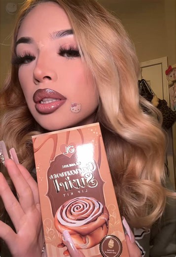 Cinnamon Swirl Lip Kit Review - GlamLite Cosmetics