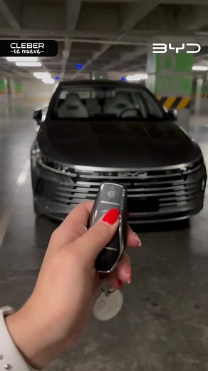 Nuevo BYD KING DM-I: Sedán PHEV con Autonomía Inigualable
