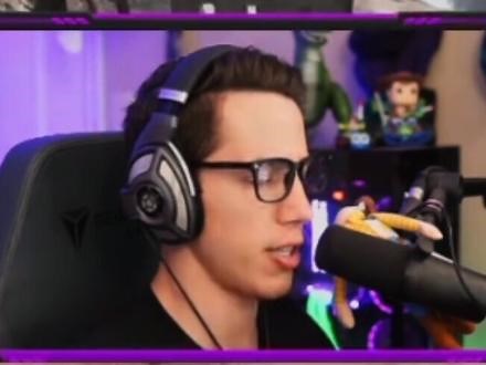 哟。看这是谁？哦打扰了