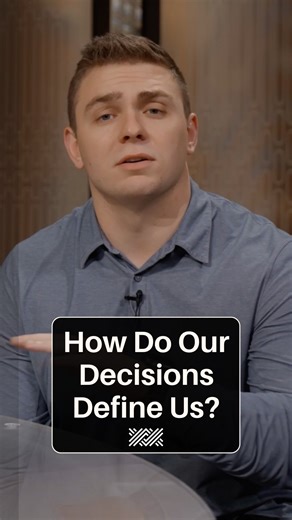 How do our decisions define who we are? | Passages … “We all start off in different places with different backgrounds, families, and gifts, but it’s the choices we make that ultimately mold us into who we are.” … #devo #devotional #lifedecisions #newyearsresolution | Passages.tv