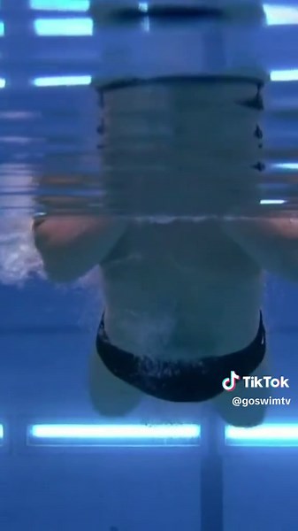 Olympic Swimmer's Secret: Unbreakable Wrist Technique Master the breaststroke like Olympic champion Brendan Hansen! This video analyzes his technique, focusing on unwavering wrist stability for peak performance. See the underwater footage and learn how to maintain a consistent, powerful stroke. #breaststroke #swimming #swimtechnique #BrendanHansen #Olympics #swimmingtips #underwaterfootage #wriststability #swimtraining #sports
