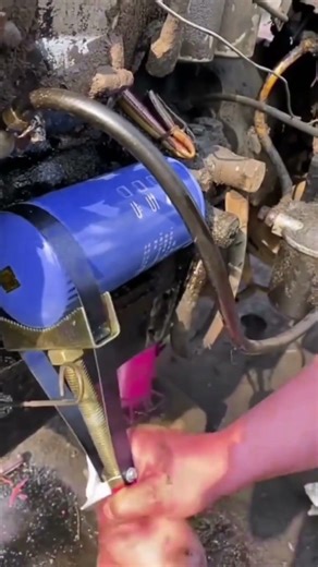 Multifunctional filter wrench for quick and secure removal