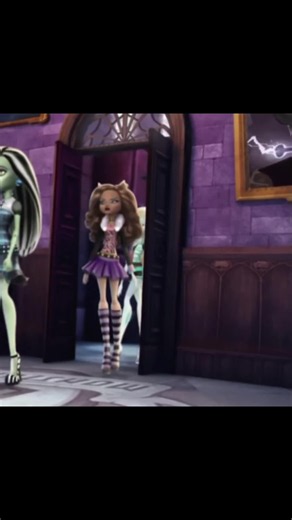 Clawdeen & Cleo Monster High Walk — iconic duo model walk