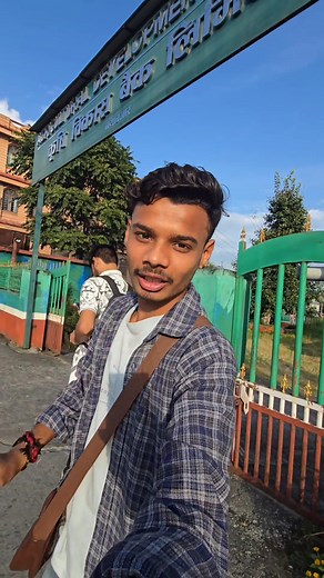 111K views · 12K reactions | Btao konsi jagah hai ? #travel #vlog #nepal #NepalTour #IndiaNepal | pathak ji vlogs | Facebook