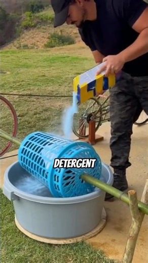 This Guy Made His Own Washing Machine😲 (IG:Demunershow)