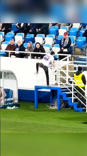 Pitch Invader TOO FAST for Security