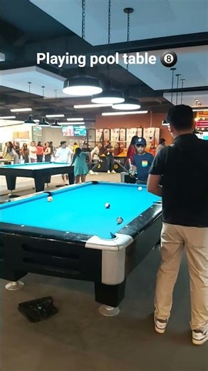pool table 🎱 🎱