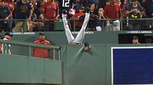 Austin Jackson's ridiculous catch could be the best of the year