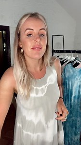 7.2K views · 156 reactions | P A R A C H U T E // S T Y L I N G Quick demo on some ways to tie your dress to be able to mix it up each time you wear it this summer...x | The Style Attic | Facebook