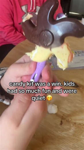 this keeps the kids entertained! try it out they’ll love it! @yaris candy