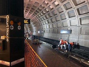 Metro considers changes to weekend track work - WTOP News