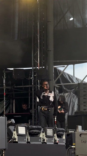 Tezzus performs "Aubrey" Live at Clout Festival 2026 🇵🇱
