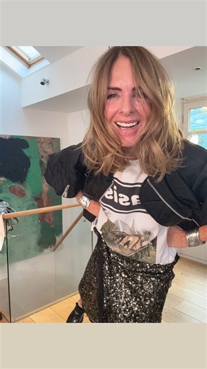 Who says sequins are just for December? I feel really strongly that you shouldn’t keep clothes for best or limit them to a particular month. Case in point: this sequin midi skirt. It’s remarkably versatile for a statement piece, and the perfect way to brighten up my wardrobe… Watch the full version on Youtube: https://youtu.be/77tzb9sxUmM | Trinny Woodall