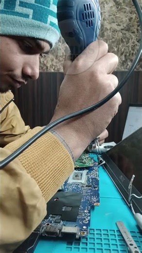 Dell Latitude 5411 Dim Display Problem | Screen Light Low Fix 💻