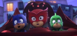 When the kids want to listen to Jingle Bells for the 135th time... 🙄 | PJ Masks