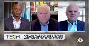 Watch CNBC's full interview with David Rosenberg and Citi's Scott Chronert