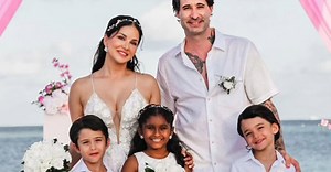 Sunny Leone, Daniel Weber get married again, say 'I do' in front of their kids